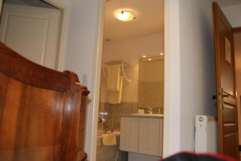 Le Lavoir Bed & Breakfast Peintre ภายนอก รูปภาพ